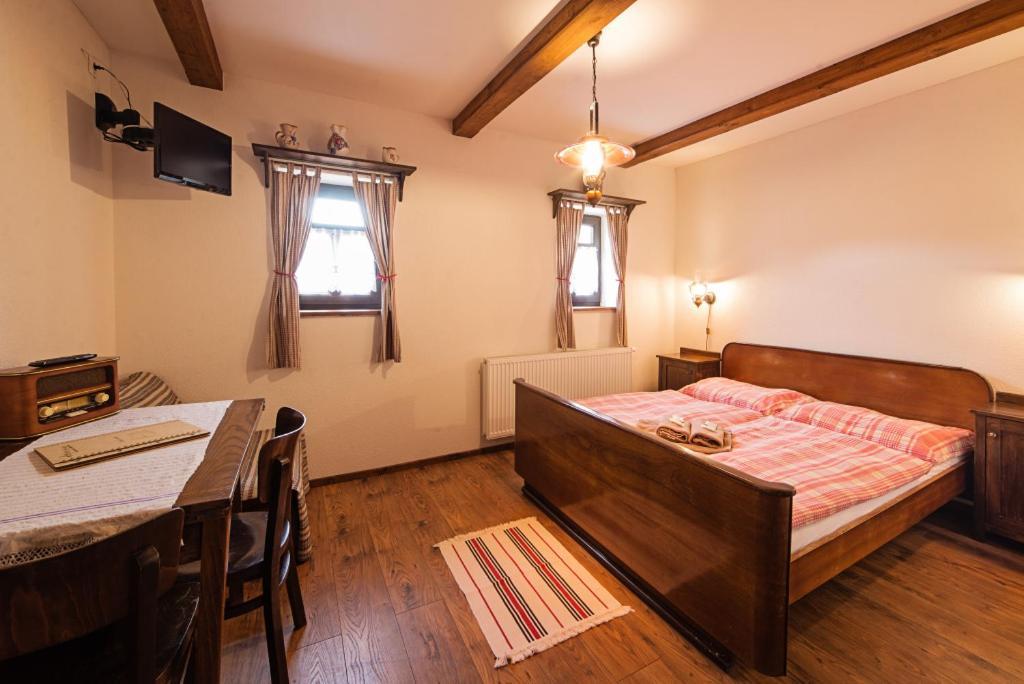 Penzion Stary Hostinec Banská Štiavnica Esterno foto