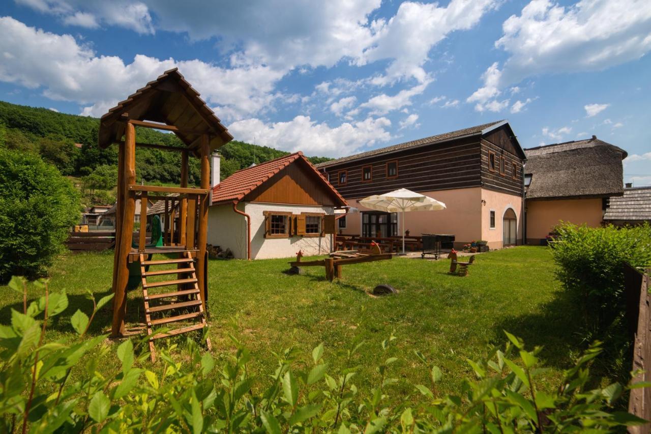 Penzion Stary Hostinec Banská Štiavnica Esterno foto