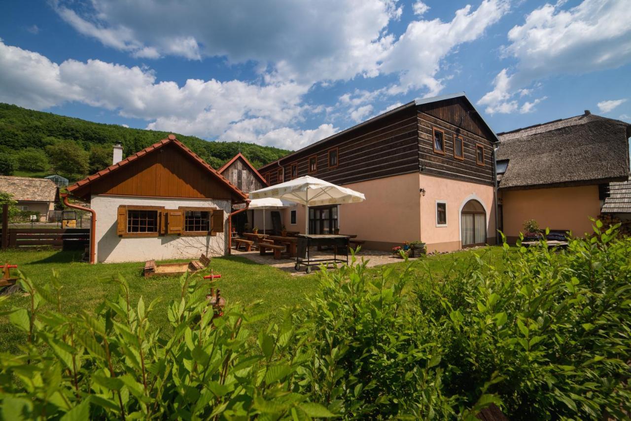 Penzion Stary Hostinec Banská Štiavnica Esterno foto