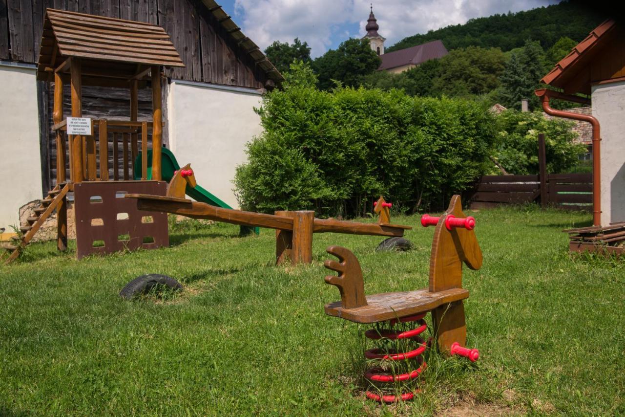 Penzion Stary Hostinec Banská Štiavnica Esterno foto